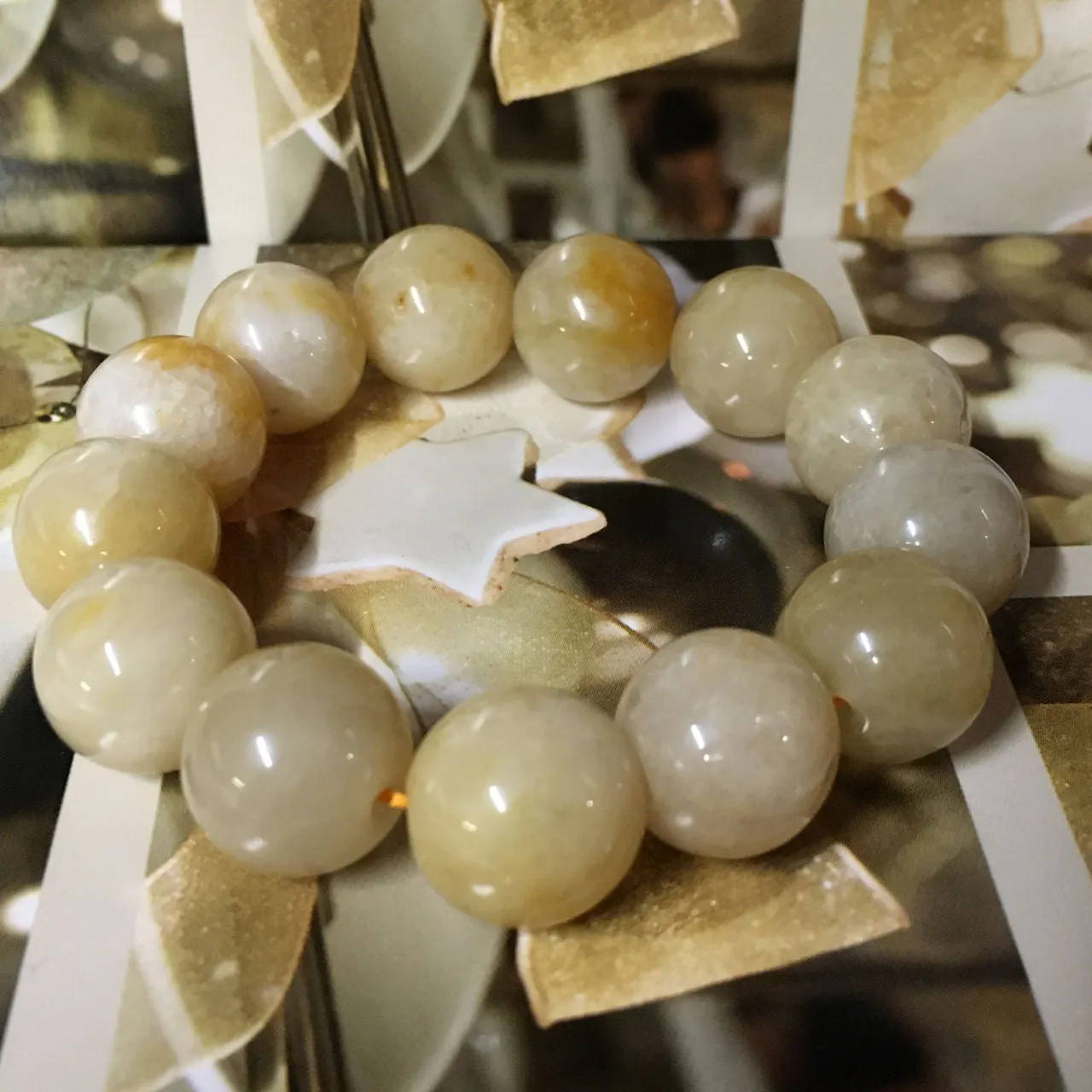 Beautiful Yellow Jade Bracelet-Best Gift Ideas