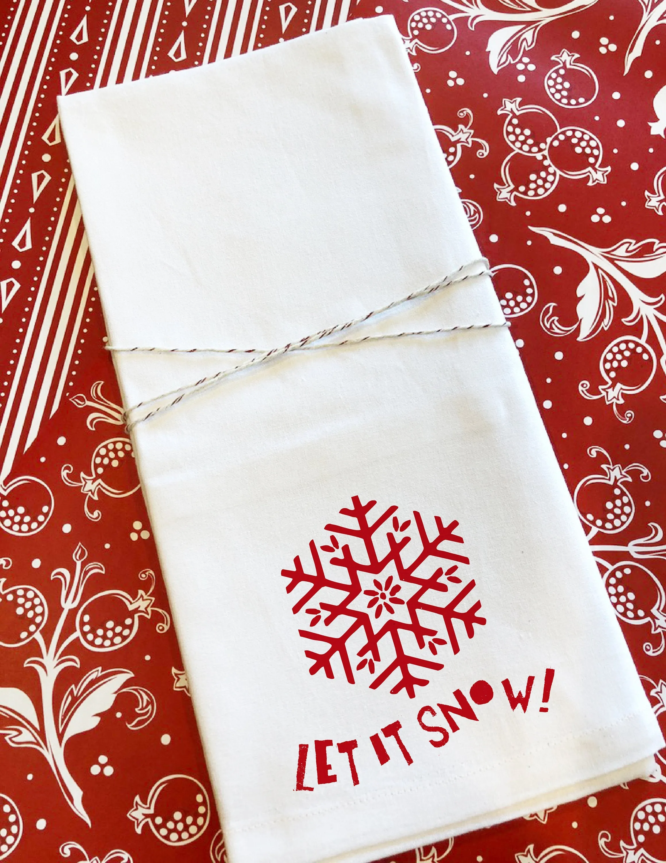 Let it Snow Christmas Tea Towel